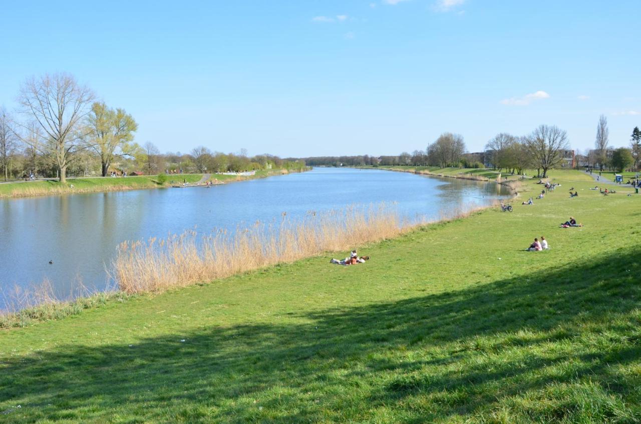 Apartments Am Werdersee Бремен Экстерьер фото